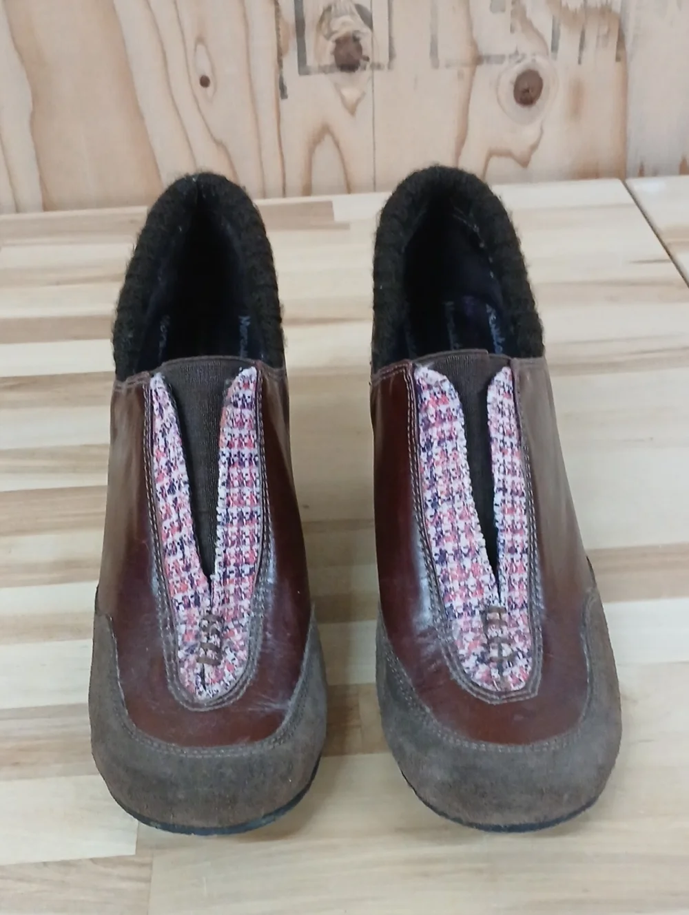 M By Morenatom Brown Leather and Suede Wedge Shoes with Textured Panel Size 9 B